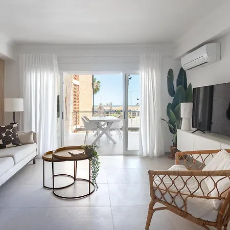 Apartment Luxe 6 Pers App Met Zeezicht En Zwembad Arenal