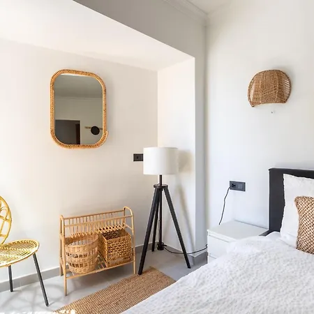Luxe 6 Pers App Met Zeezicht En Zwembad Arenal Apartment
