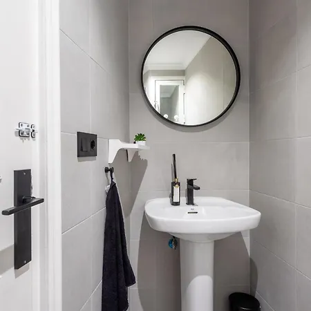 Apartment Luxe 6 Pers App Met Zeezicht En Zwembad Arenal