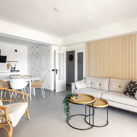Apartment Luxe 6 Pers App Met Zeezicht En Zwembad Arenal *